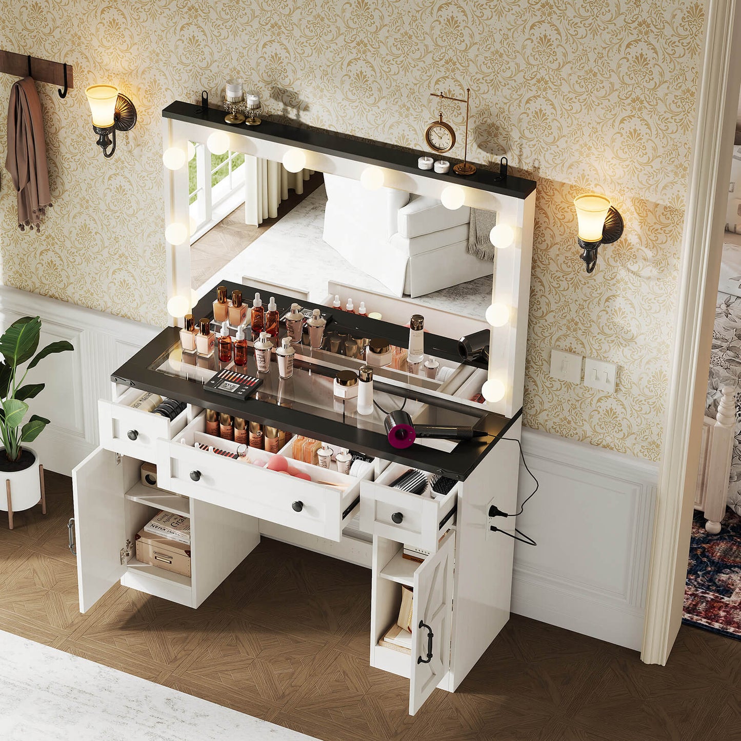 Ciren 43" Makeup Vanity